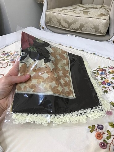 Çeyizlik Rüzgar Gülü Oyalı tülbent