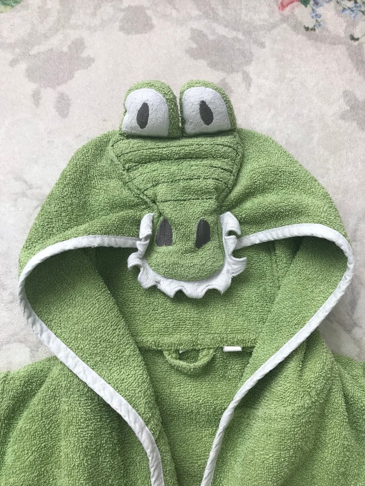 Erkek Çocuk Yeşil Kapüşonlu Bornoz - Görsel 2