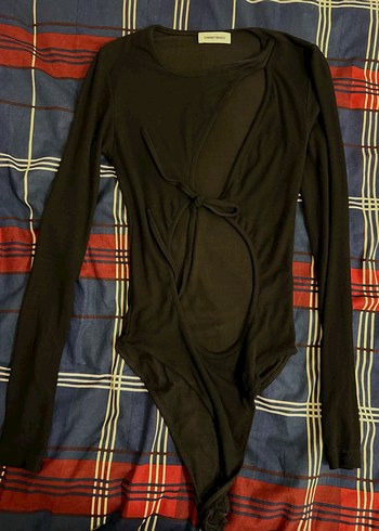 Iamnotbasic bodysuit - Görsel 2