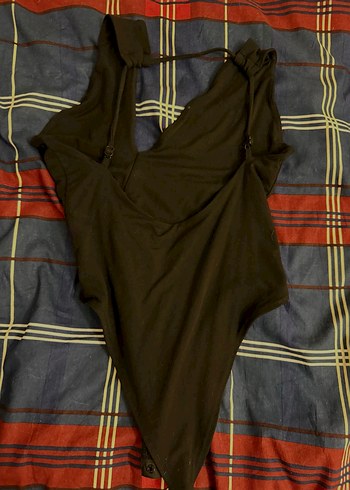 Iamnotbasic önden göğüs dekolteli bodysuit - Görsel 3