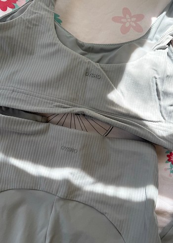 Oysho yanları desenli takım - Görsel 4