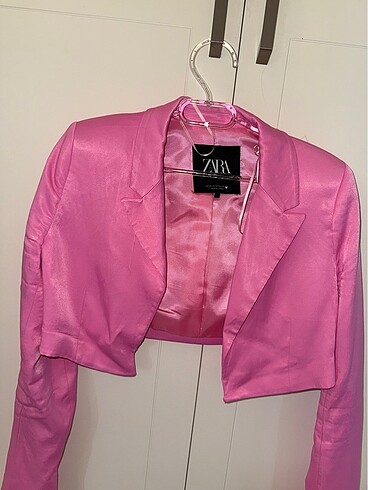 Zara pembe kısa blazer