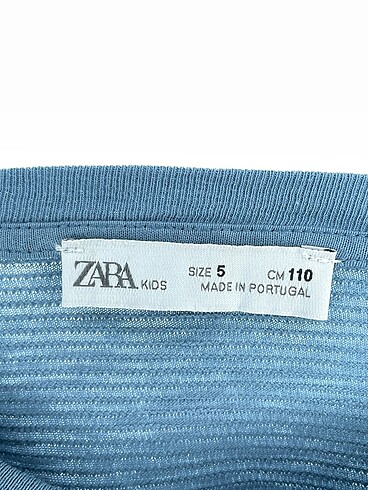 universal Beden mavi Renk Zara T-shirt %70 İndirimli.