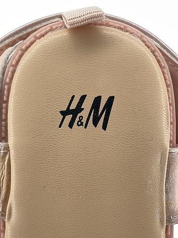 28 Beden pembe Renk H&M Sandalet %70 İndirimli.