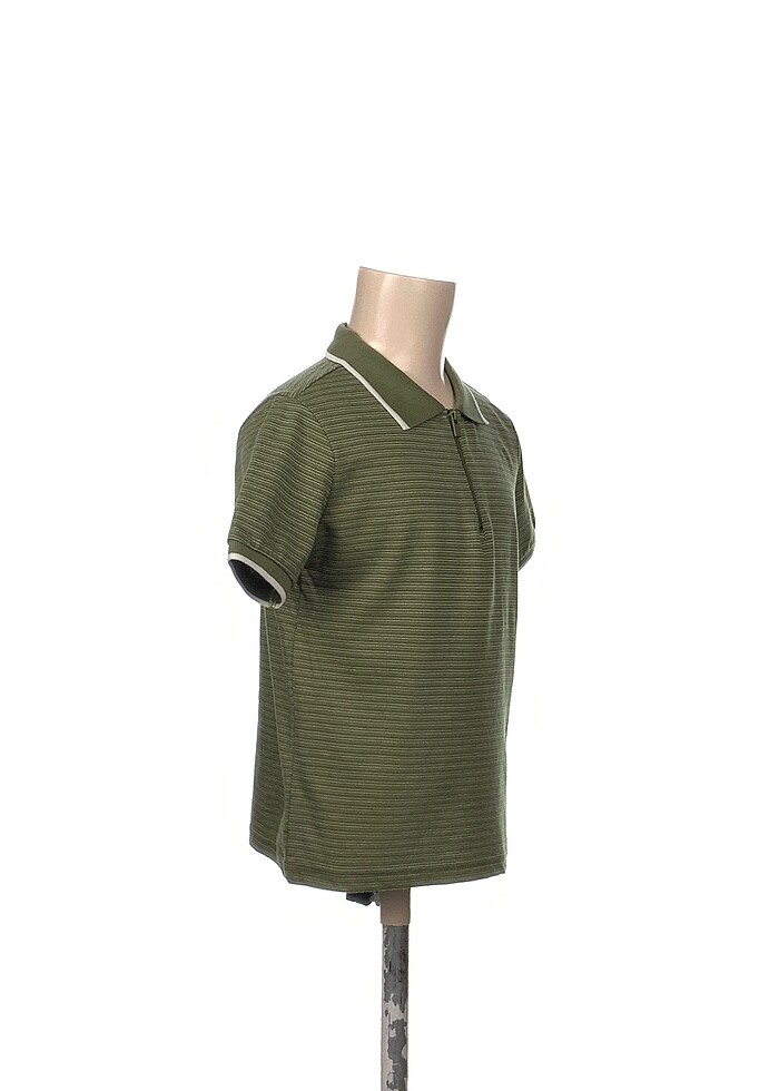 LC Waikiki T-shirt %70 İndirimli. - Görsel 2