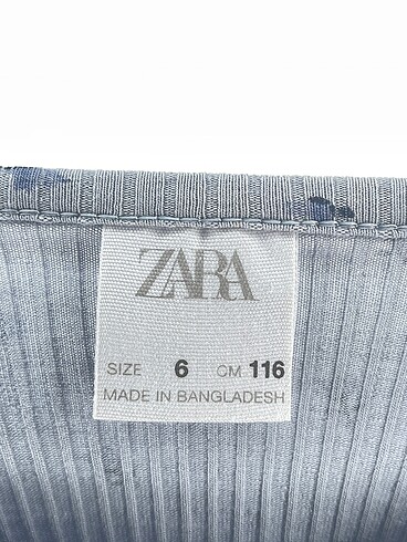 universal Beden çeşitli Renk Zara T-shirt %70 İndirimli.