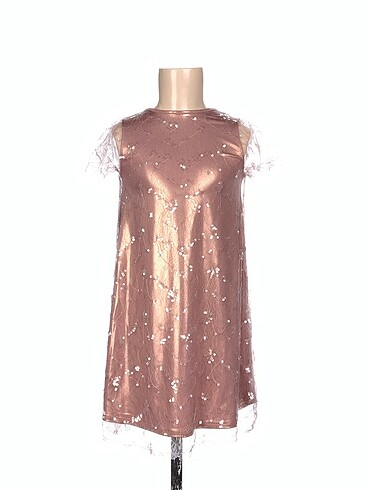 Zara Kısa Elbise %70 İndirimli.