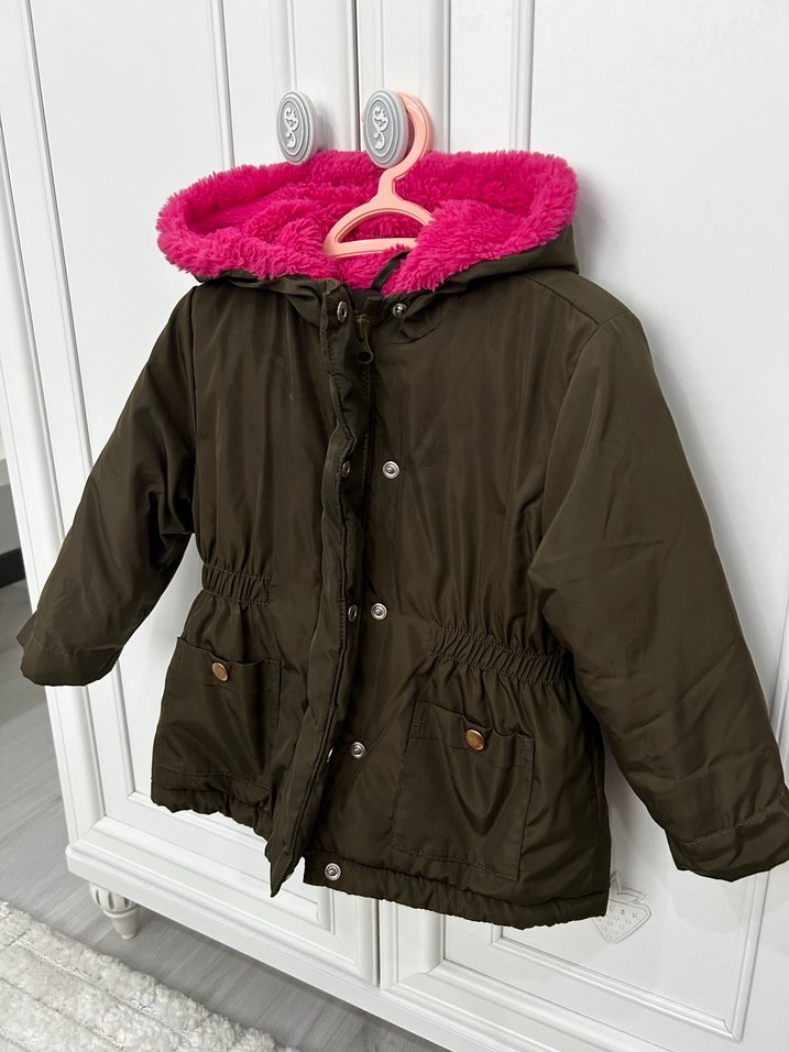 Kız Çocuk haki Kapüşonlu Mont - Görsel 3