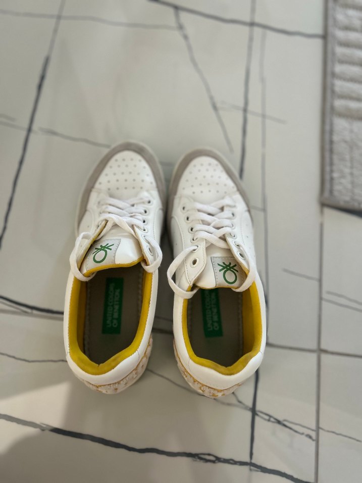 Beyaz Kadın Sneakers - Günlük Şıklık - Görsel 4