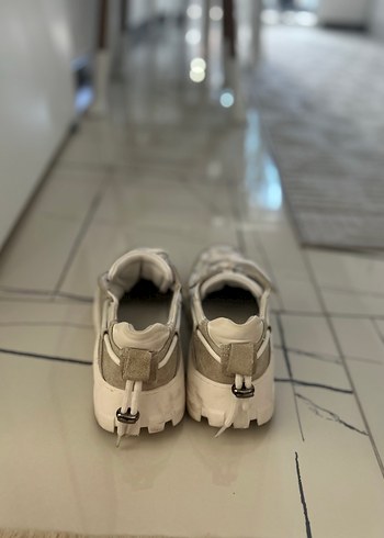 Beyaz Gri Platform Spor Ayakkabı - Görsel 4