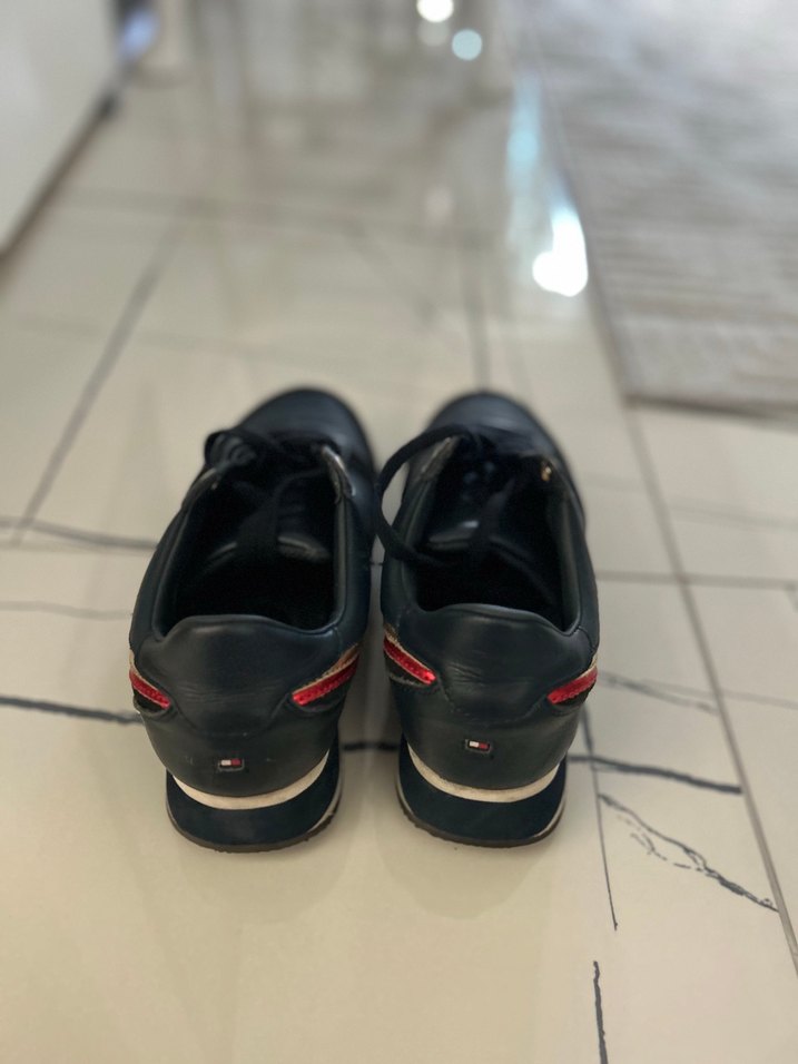 Tommy Hilfiger Siyah Dolgu Topuklu Spor Ayakkabı - Görsel 4