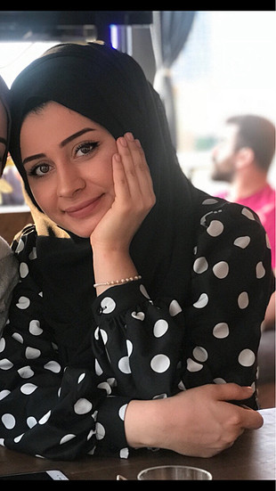 Puantiye desenli elbise 