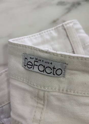 Defacto Beyaz kot jean