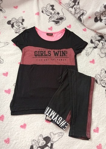 5-6 Yaş Spor Takim Tshirt Tayt Atlet