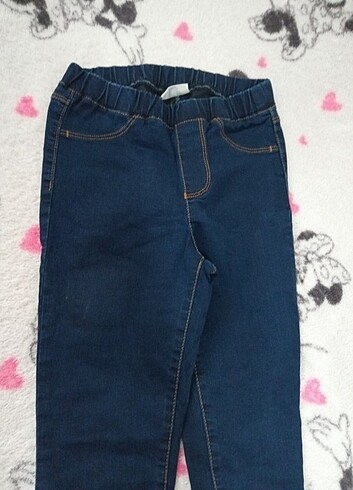 8 Yaş Beden lacivert Renk 8-9 Yaş Jean Tayt Pantolon