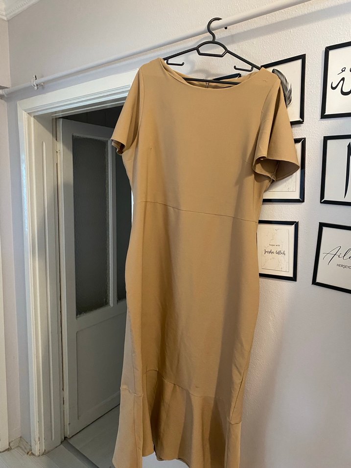 Bej Fırfırlı Midi Hamile Eteği - Görsel 3