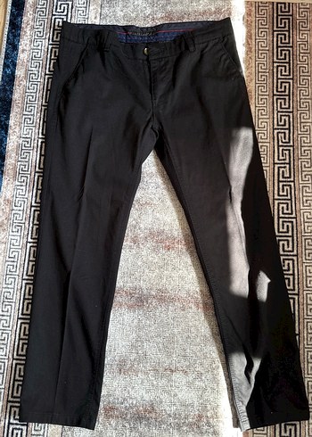 Siyah Kemerli Erkek Pantolon