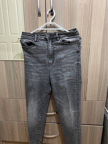 Stradivarius jean