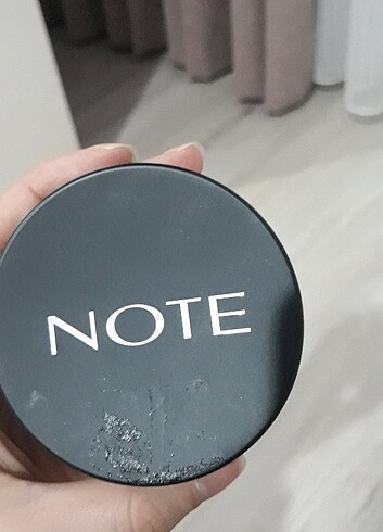 Note Bronzer allık