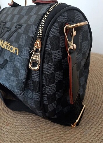 Louis Vuitton Bayan çanta 