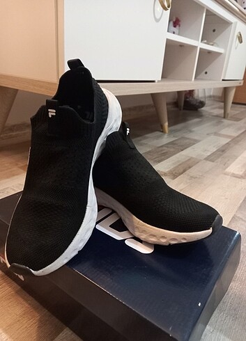 FILA ORJINAL AYAKKABI SIFIR