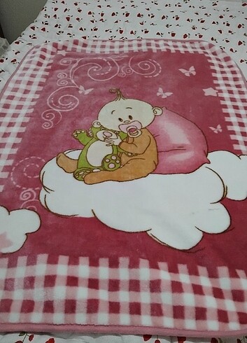 KIZ BEBEK BATTANIYE 