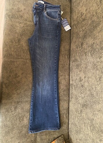 31 Beden lacivert Renk Yuksek Bel Flare Jean Pantolon