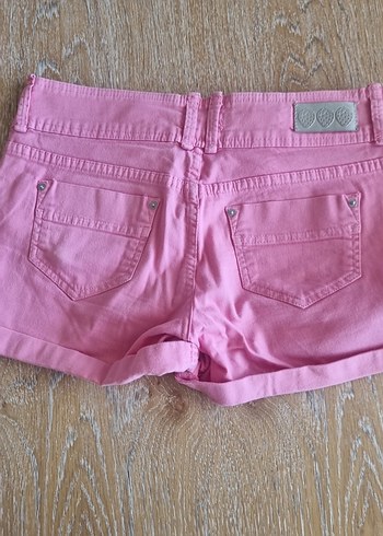 Bershka Pembe mini şort