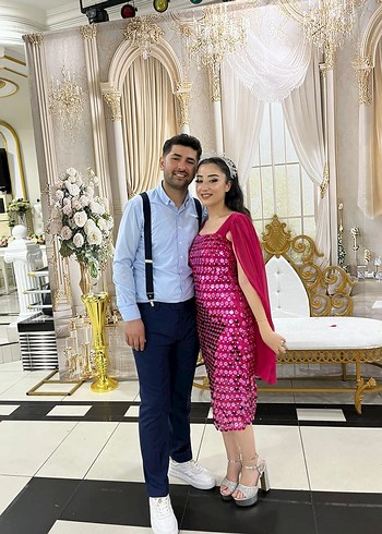 Işıltılı Pembe payetli pullu kina after elbisesi