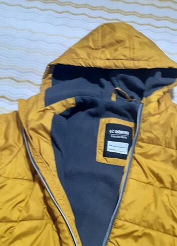 10 Yaş Beden LC WAIKIKI ERKEK ÇOCUK MONT