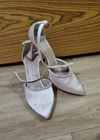 Diger Beyaz Stiletto Topuklu Kadın Abiye Ayakkabı