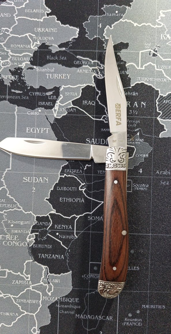 Kahverengi Ahşap Saplı Katlanır Bıçak - Görsel 3