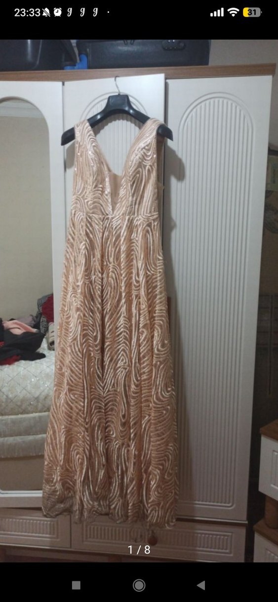 Drapeli V Yakalı Uzun Abiye Elbise - Görsel 2