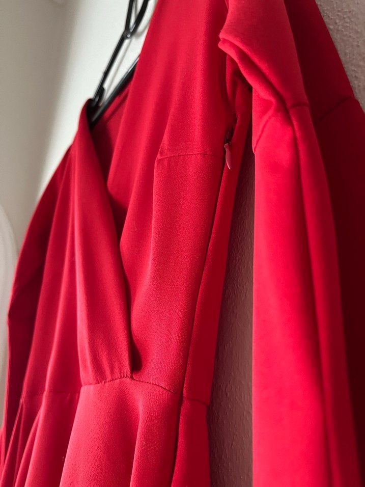 Kırmızı V Yaka Midi Elbise - Görsel 3