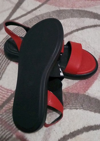 Diğer Kadın Kırmızı Dolgu Topuklu Velcro Sandalet