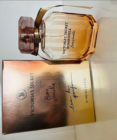 Victoria secret bomshell bare vanilla