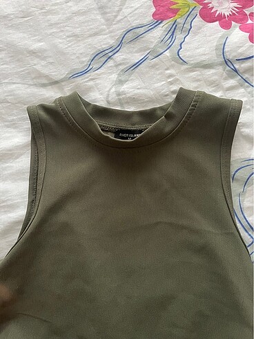 m Beden haki crop