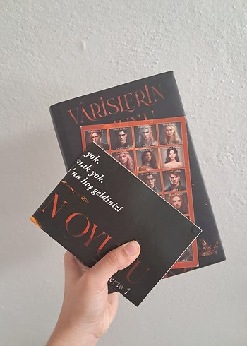  Beden Renk Varislerin Oyunu - Adora Yağmur