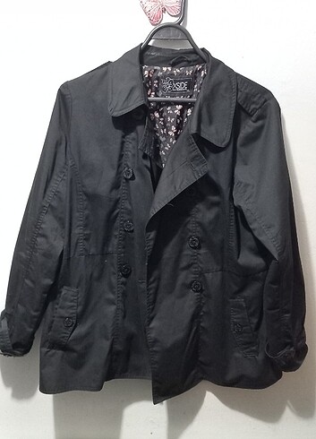LC Waikiki LCV TRENCHCOAT