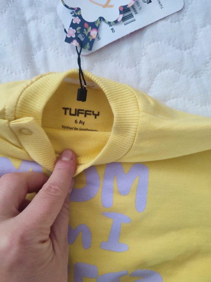 Sarı Dantelli Uzun Kollu Bebek Kız Takımı 3 6 ay etiketli - Görsel 3