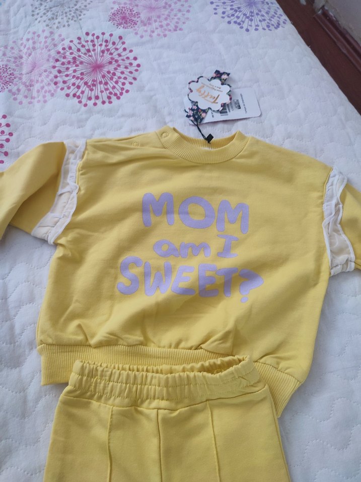 Sarı Dantelli Uzun Kollu Bebek Kız Takımı 3 6 ay etiketli - Görsel 2