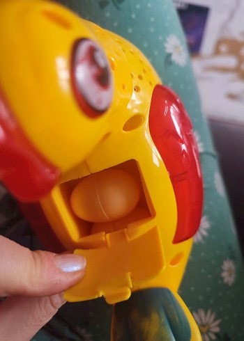 Sarı Renkli Müzikli Oyuncak yumurtlayan tavuk - Görsel 3