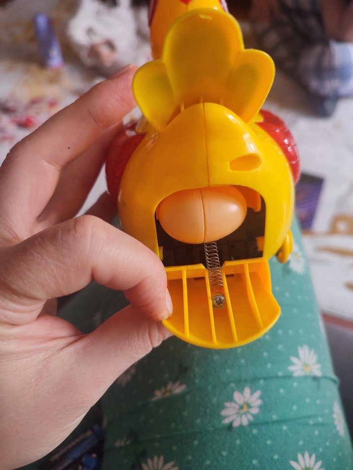 Sarı Renkli Müzikli Oyuncak yumurtlayan tavuk - Görsel 2