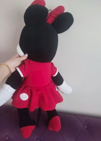 Kırmızı Elbiseli Renkli Peluş Oyuncak - Görsel 2