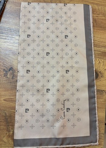 Bej Baskılı Kadın Şal Pierre Cardin - Görsel 4