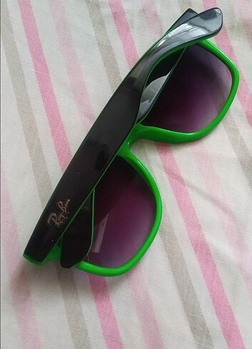  Beden Ray Ban Güneş Gözlüğü 