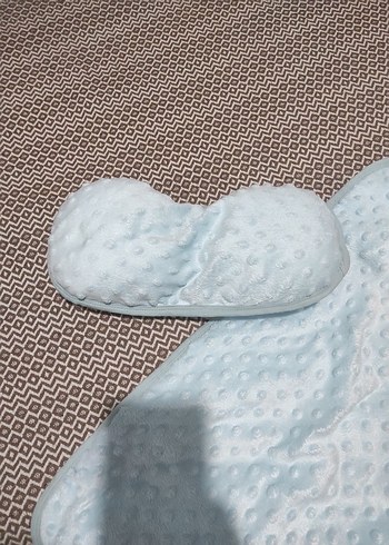 Mavi Noktalı Bebek Uyku Minderi ve Yastık - Görsel 2