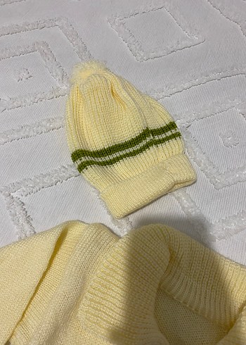 Kız Çocuk Beyaz Triko Hırka Takımı - Görsel 5