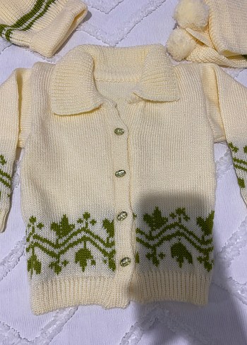 Kız Çocuk Beyaz Triko Hırka Takımı - Görsel 3