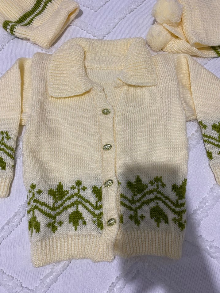 Kız Çocuk Beyaz Triko Hırka Takımı - Görsel 3